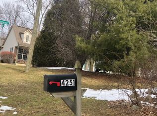 4251 Quebec St, Auburn Hills, MI