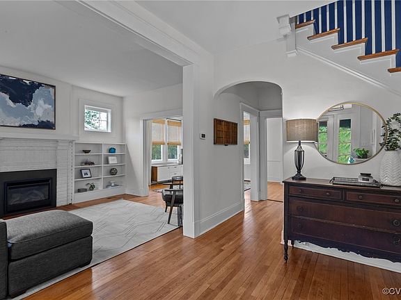 3rd image of 1404 W Laburnum Ave