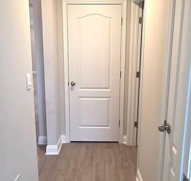 721 Narvarez Ave — Photo 16