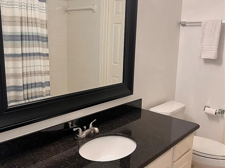 1142 Knoll Crest Ct — Photo 17