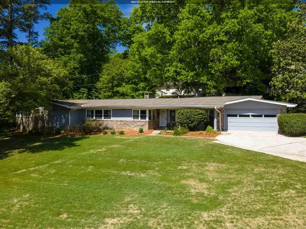 2864 Vestavia Forest Dr, Vestavia Hills, AL 35216