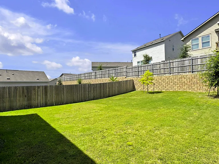 13930 Wool Park — Photo 11