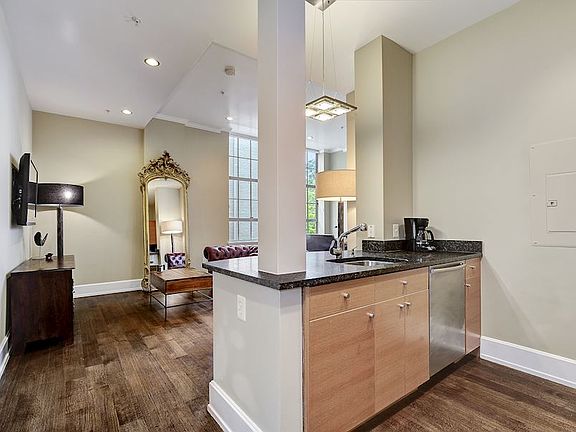 Open Kitchen