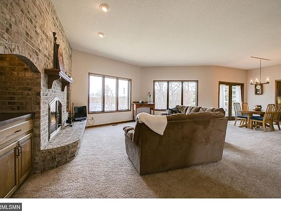 5th image of 4552 Lake Park Ct
