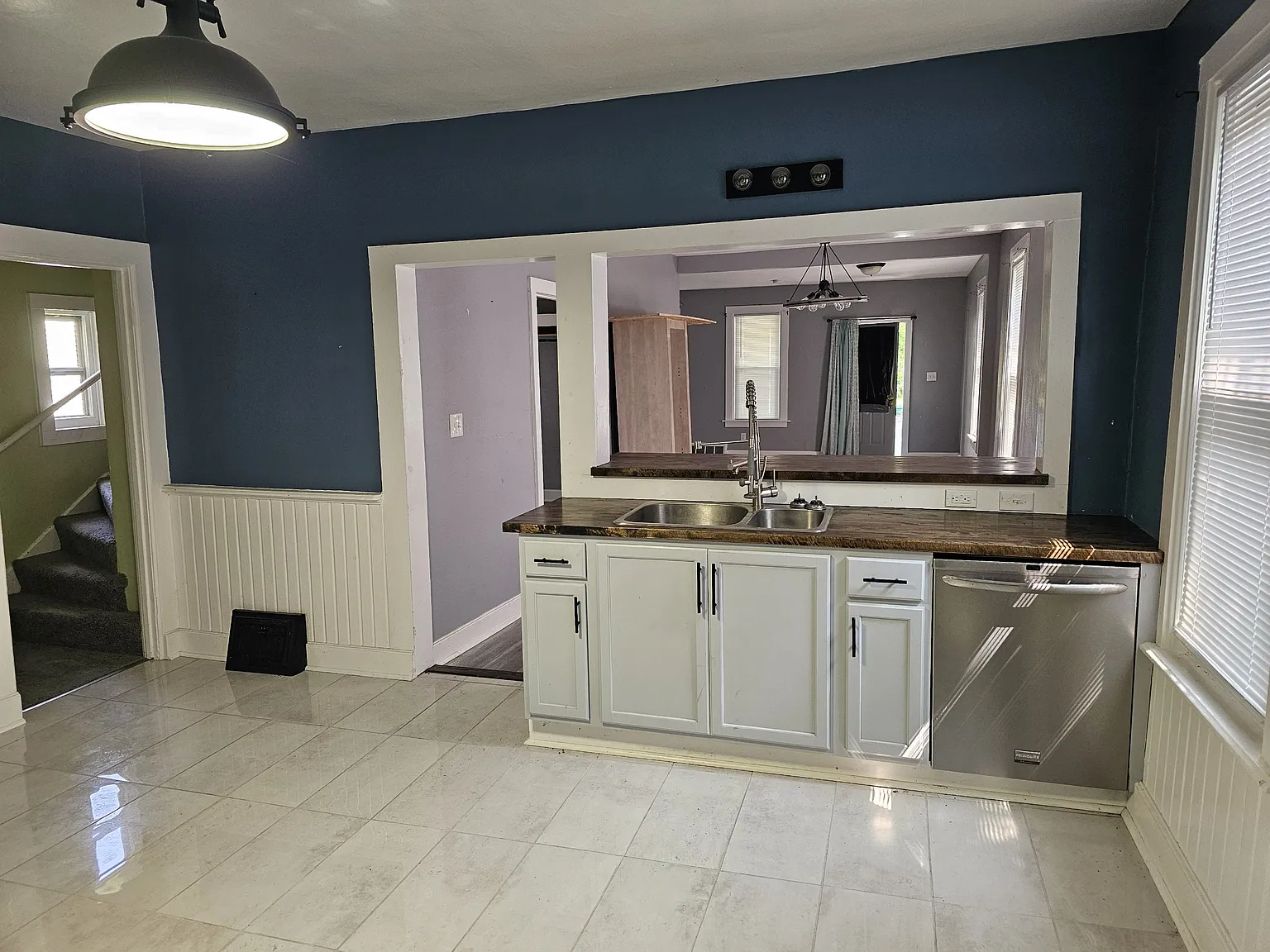 3 bed, $1,700 — Photo 3
