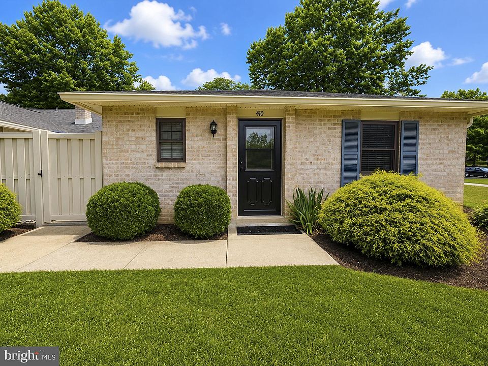 1st image of 410 Valleybrook Dr