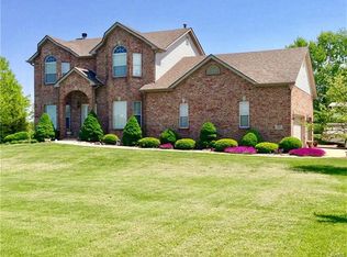 5316 Quercus Grove Rd, Edwardsville, IL 62025