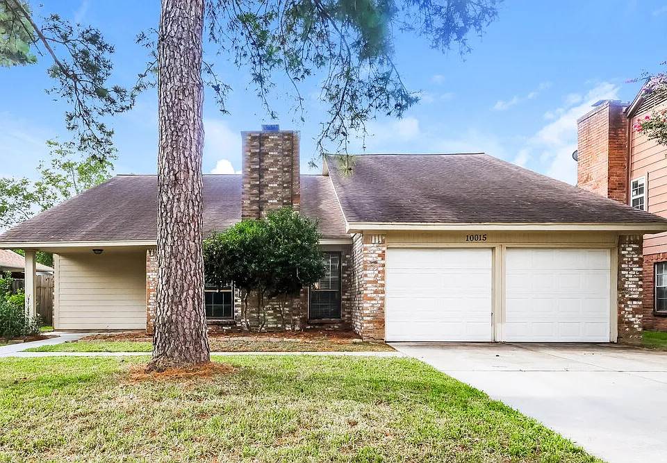 10015 Waving Fields Dr