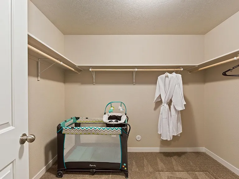 17893 Sunset Ridge Ave — Photo 18