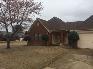 5504 Patsy Cres W, Memphis, TN 38125