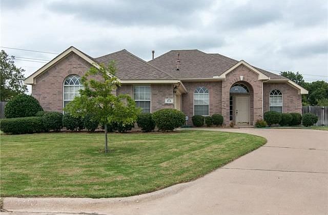 1st image of 314 Village Trail Ct