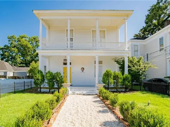 1105 Dauphin St, Mobile, AL 36604