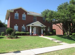 8717 Barton Creek Dr, Rowlett, TX 75089