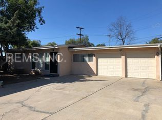 519 W Athens Blvd, Los Angeles, CA 90044