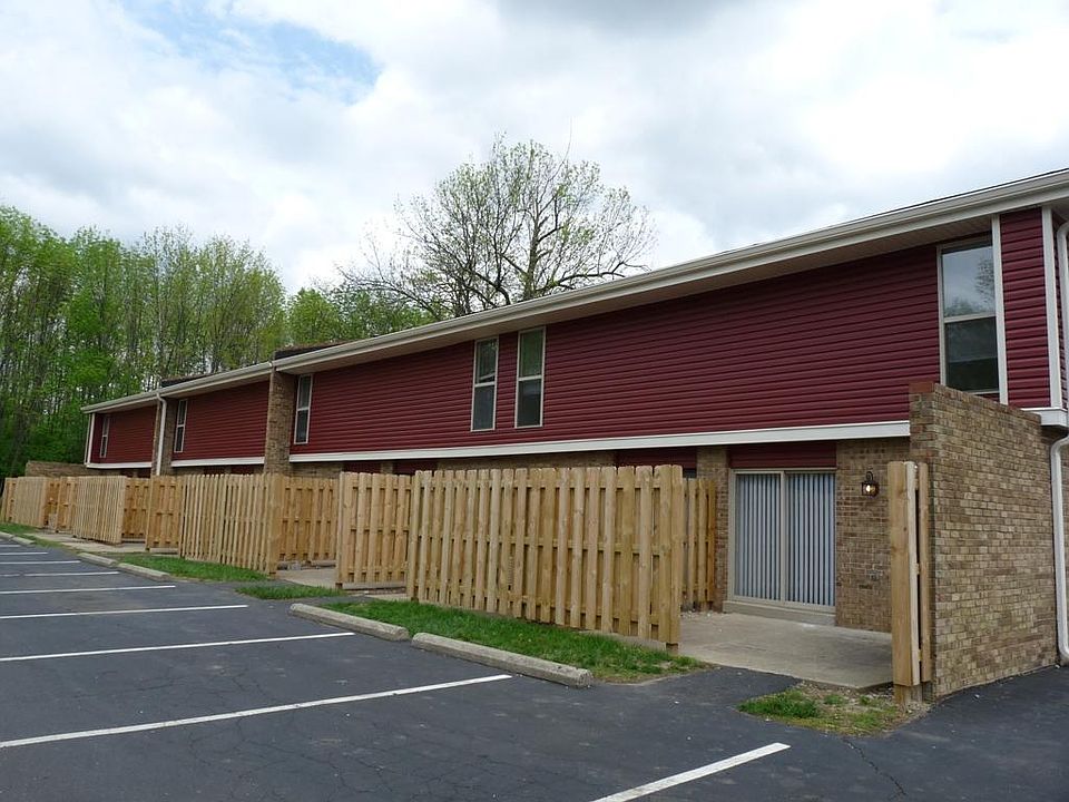 2nd image of 4948 Maplecreek Dr