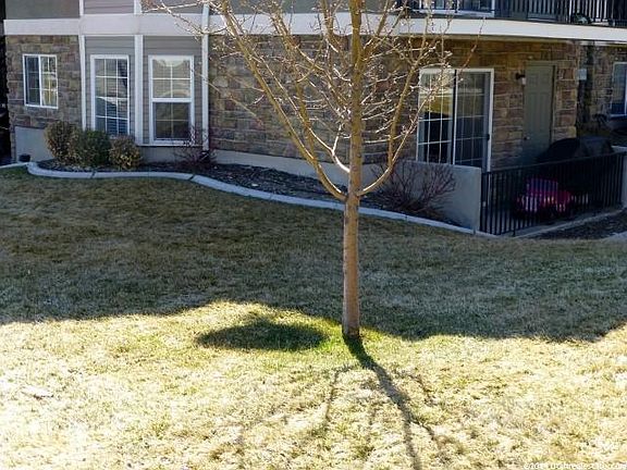 2nd image of 133 W Daybreak Ln #3
