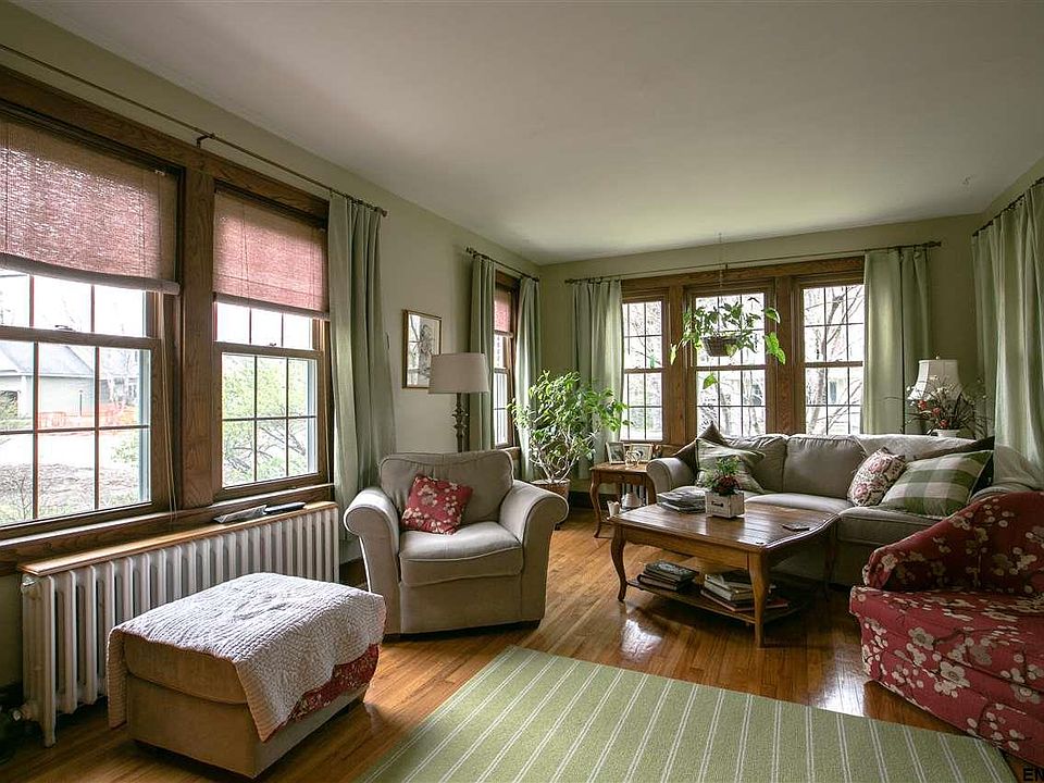 3 W Sand Lake Rd, Wynantskill, NY 12198 Zillow