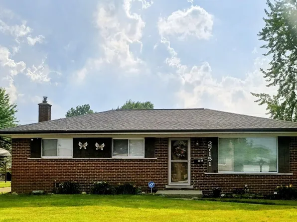 27151 Clarpointe Dr, Warren, MI 48088