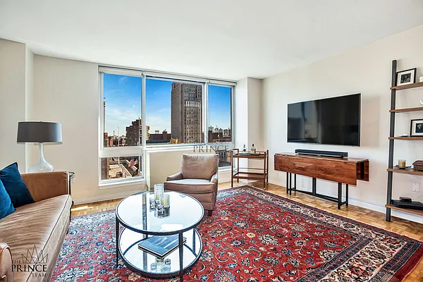 Rented by Town Residential | media 8