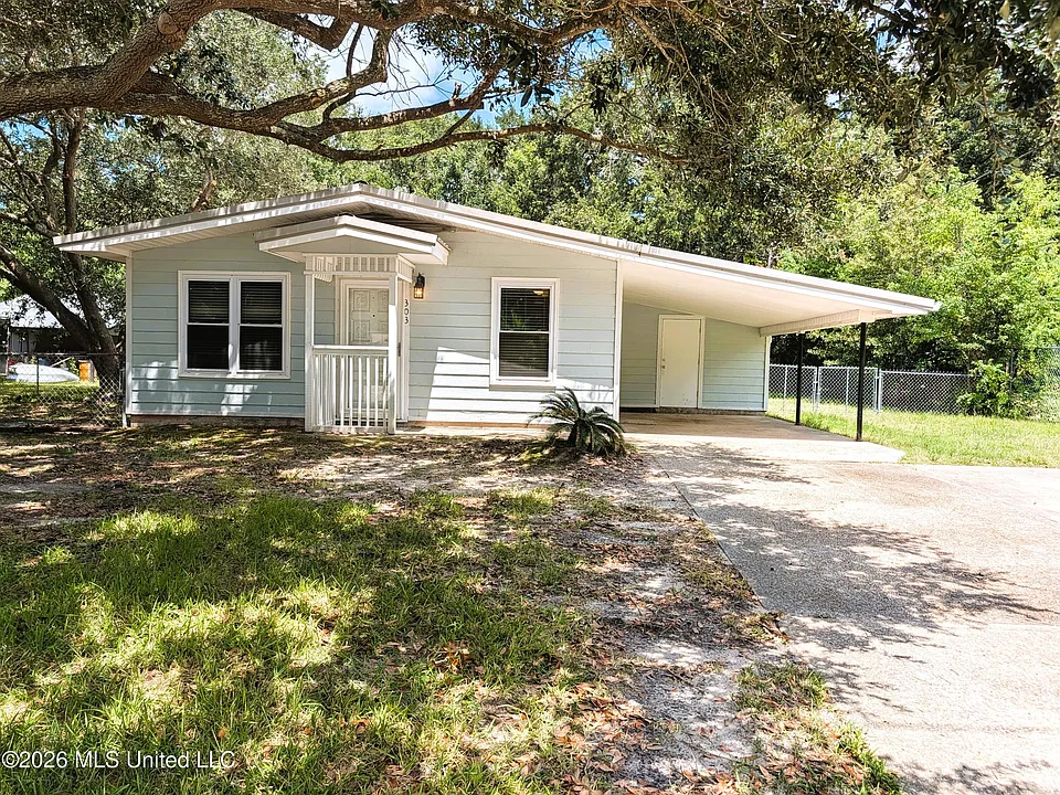 303 Teringo Cir