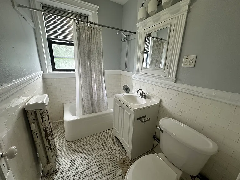 60 Charlesgate E #124 — Photo 8