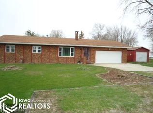 302 Kossuth Ave, Wesley, IA 50483
