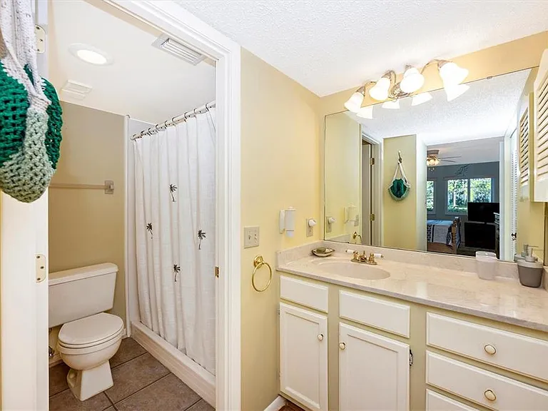 5219 Lake Village Dr #21 — Photo 25