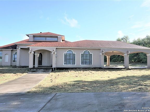 2nd image of 2650 N fm 673