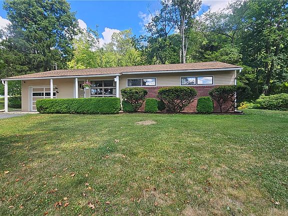 3rd image of 2529 Ringhoffer Rd