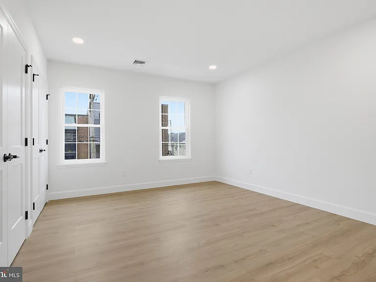 100 W Front St #2B — Photo 13
