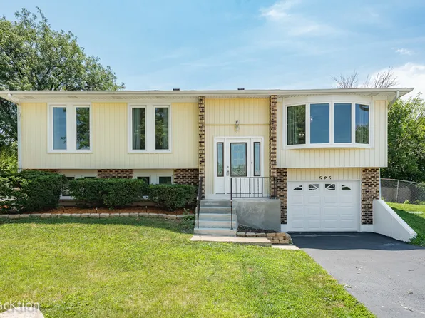 525 King Arthur Way, Bolingbrook, IL 60440