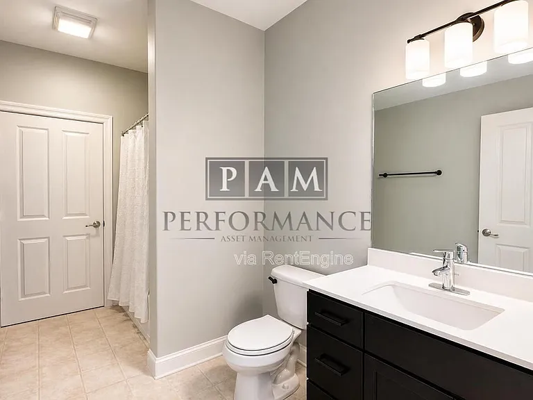1905 N Water St #205 — Photo 11