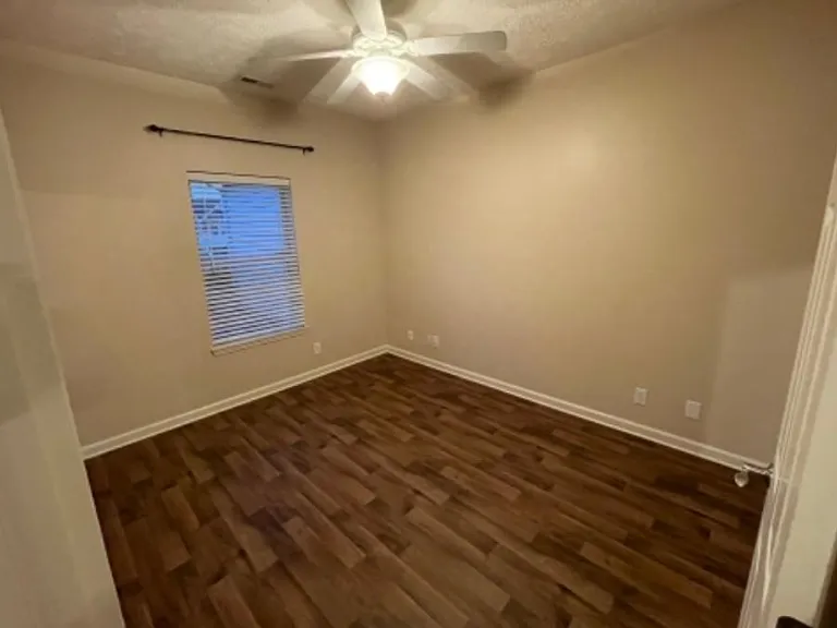 3730 Tesla Dr — Photo 8