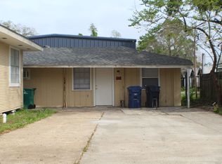 220 W Thomas St, Sulphur, LA 70663
