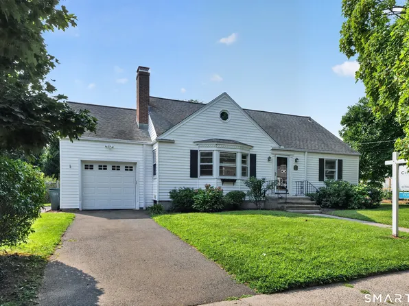 30 Wright Lane, Hamden, CT 06517
