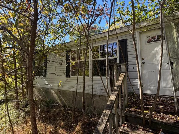 1208 Herbst Ave, Saylorsburg, PA 18353