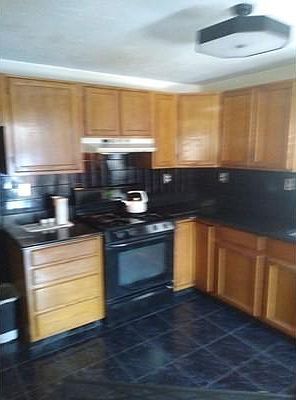 4th image of 237 South St APT 49