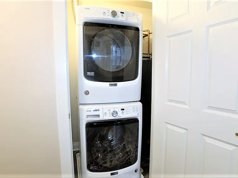 2228 N Sawyer Ave #1E — Photo 9