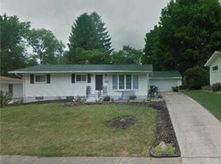 392 Alaho St, Akron, OH 44305