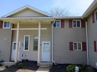 4905 Tuscarora Rd, Niagara Falls, NY 14304