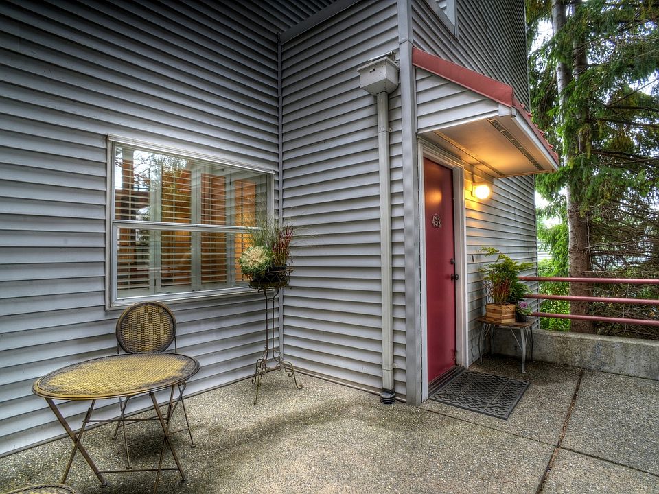 1st image of 432 4th Ave #432