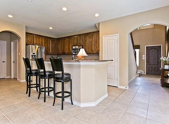 2nd image of 9417 National Pines Dr