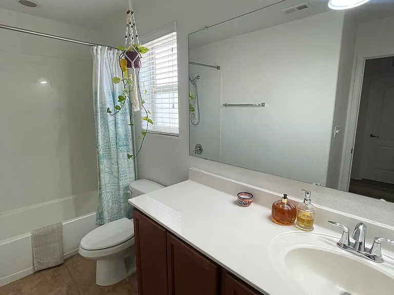 10823 Lobos Creek Way NE — Photo 19