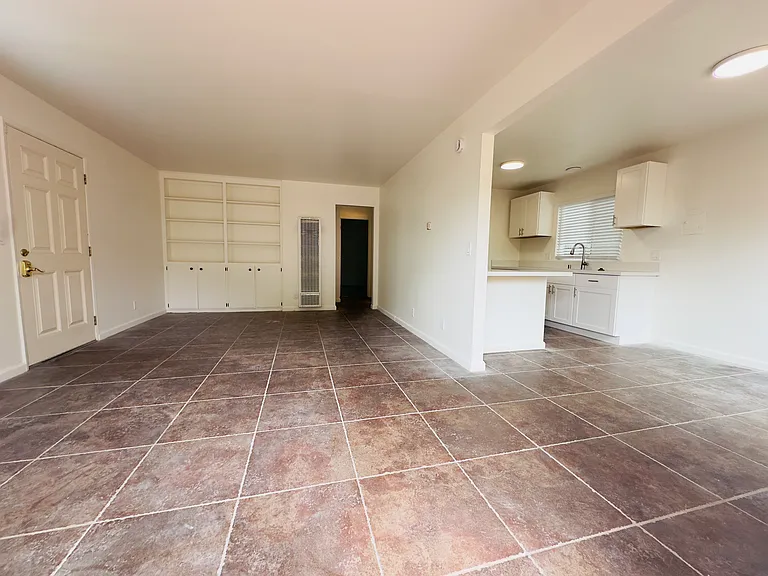 1036 Del Mar Ave #C — Photo 6