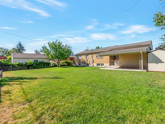 5th image of 403 E Saunders St