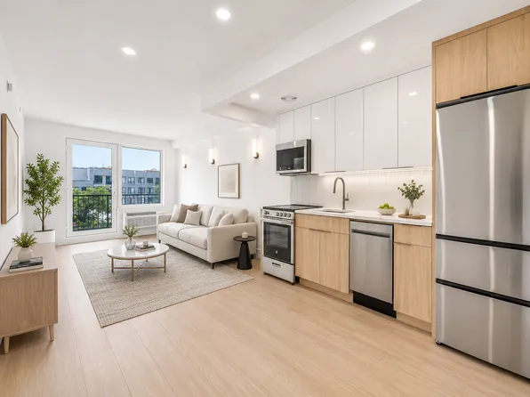 134 Erasmus Street image 1 of 19