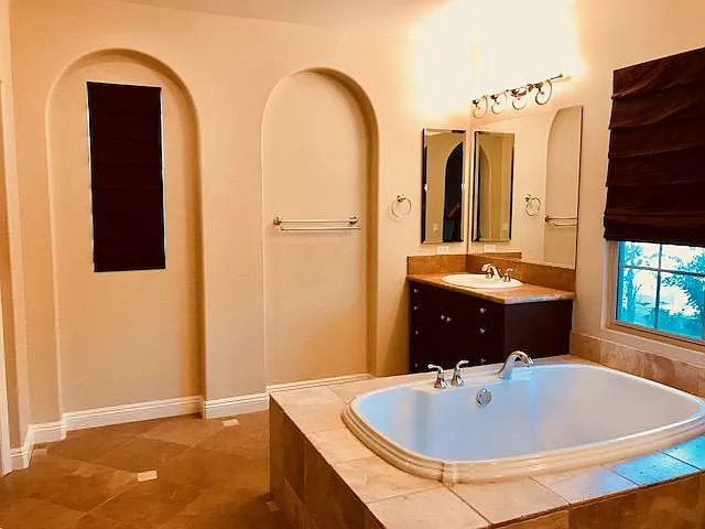 5827 Blazing Star Ln — Photo 10