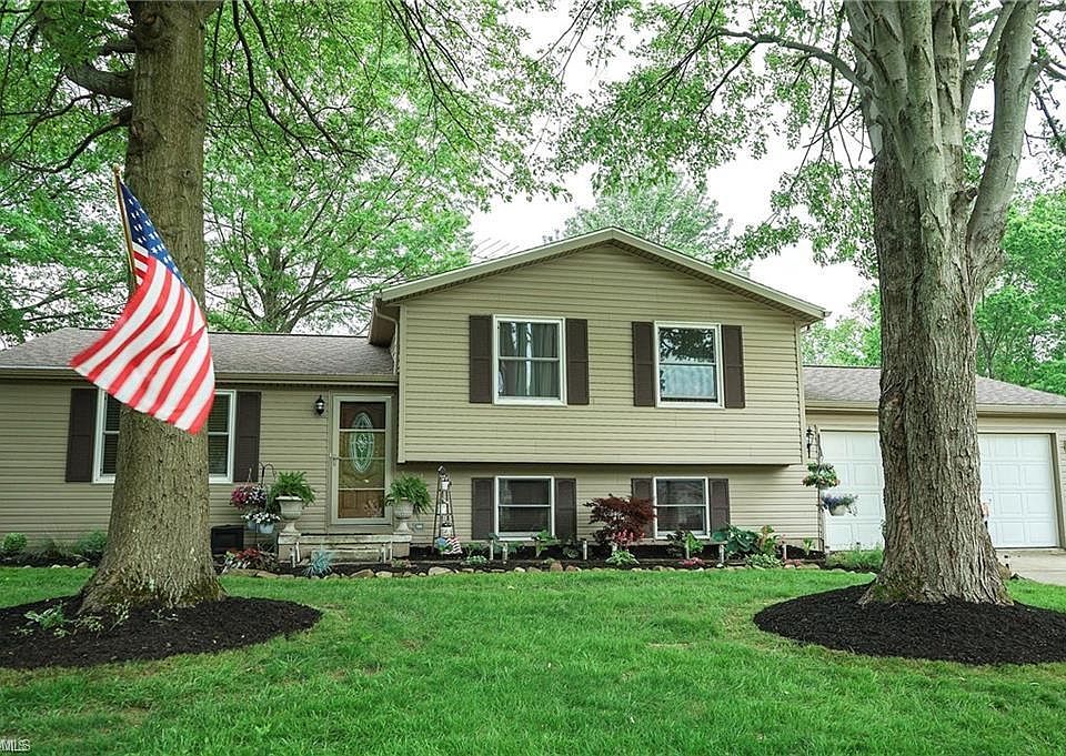 1st image of 4380 Cherryhurst Dr