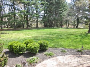 120 Tally Ho Dr, Chadds Ford, PA 19317