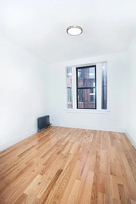 Rented by Bohemia Realty Group | media 34